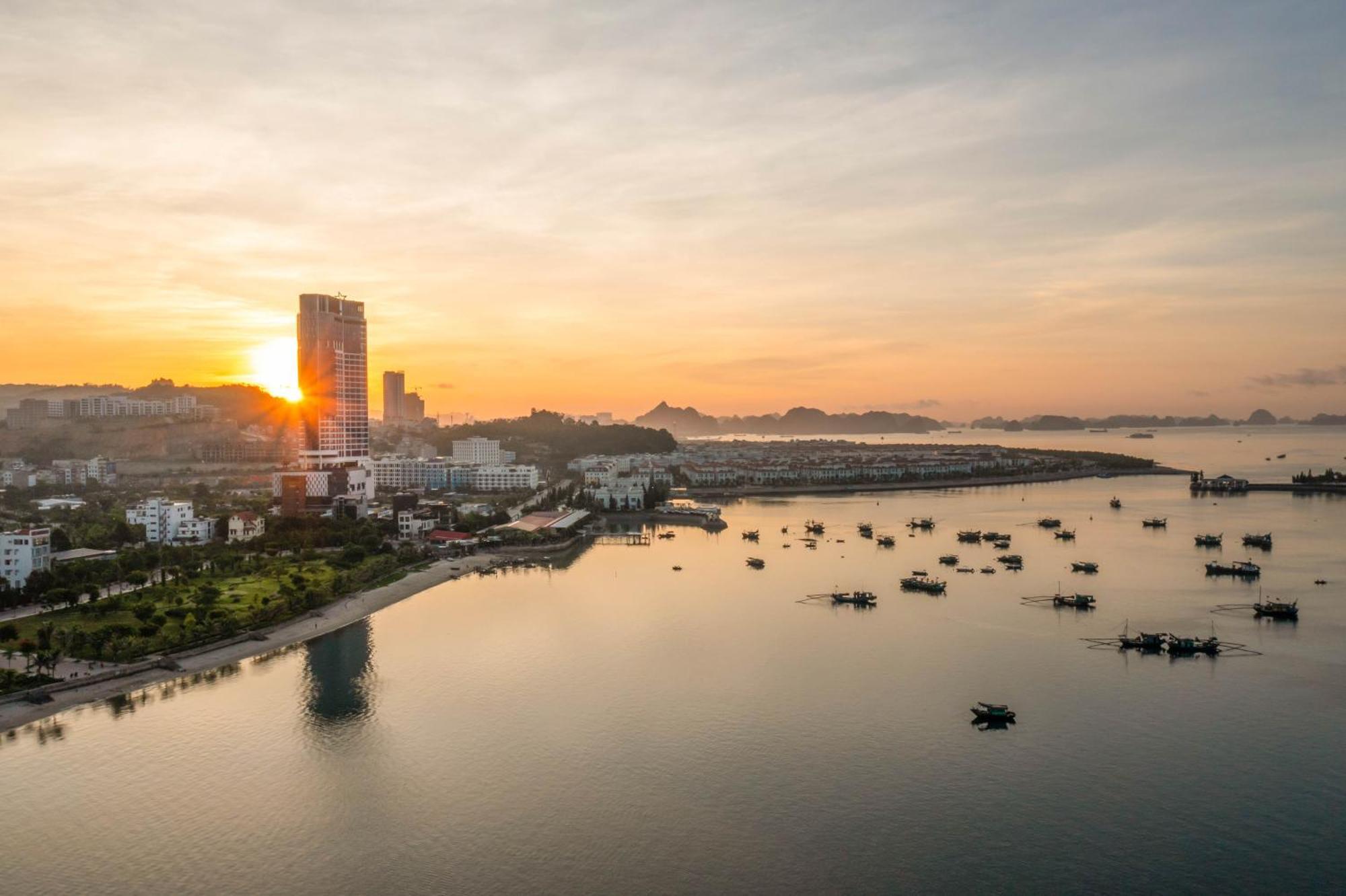 Radisson Blu Ha Long Bay Ξενοδοχείο Εξωτερικό φωτογραφία
