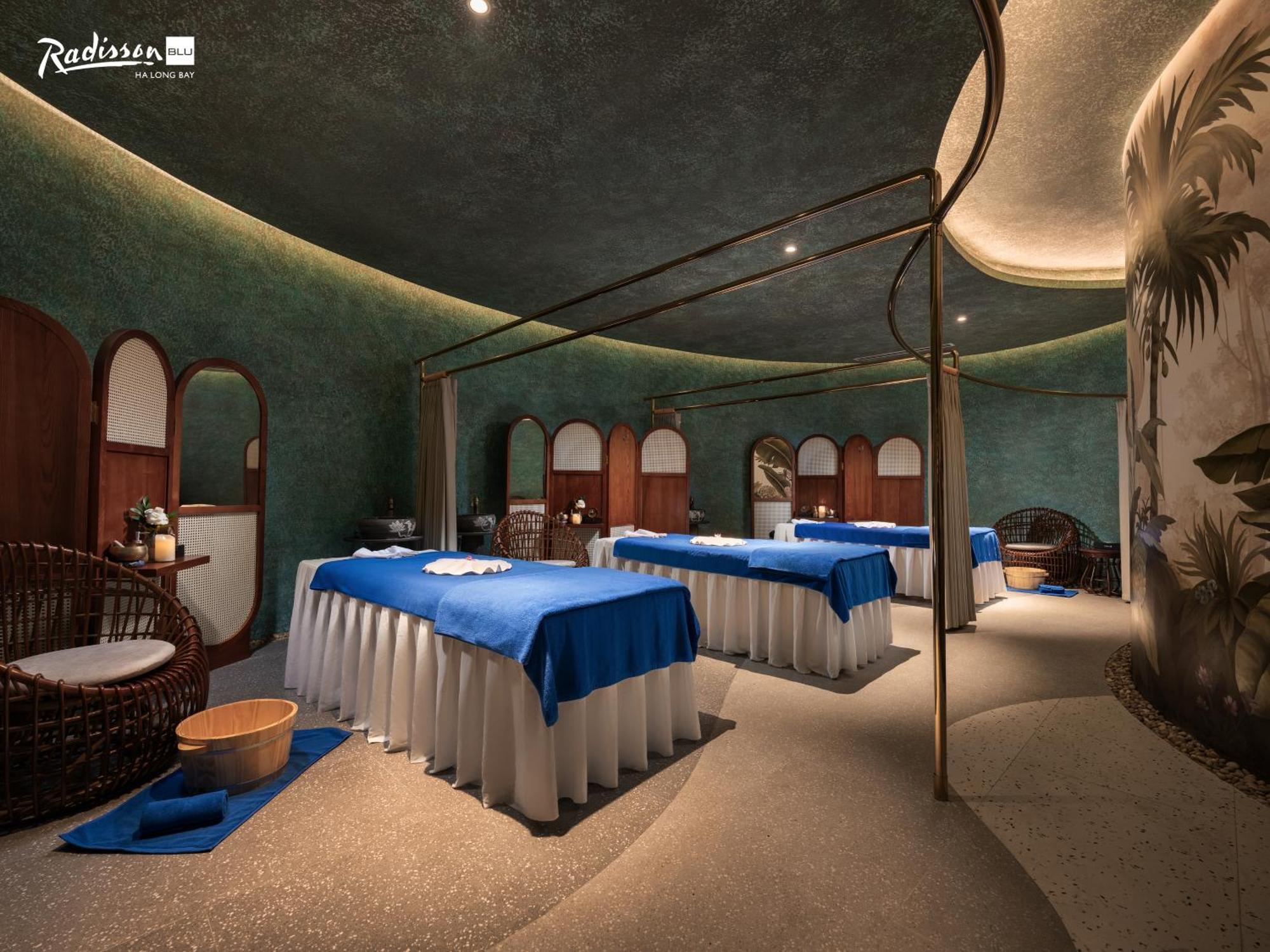 Radisson Blu Ha Long Bay Ξενοδοχείο Εξωτερικό φωτογραφία